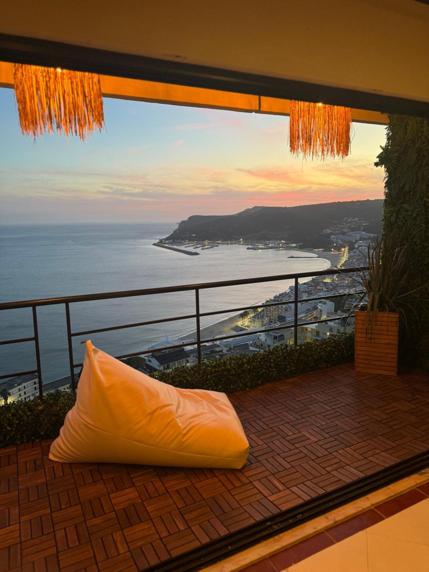 Apartamento Penthouse Ocean View Sesimbra - Parking @Center Exterior foto